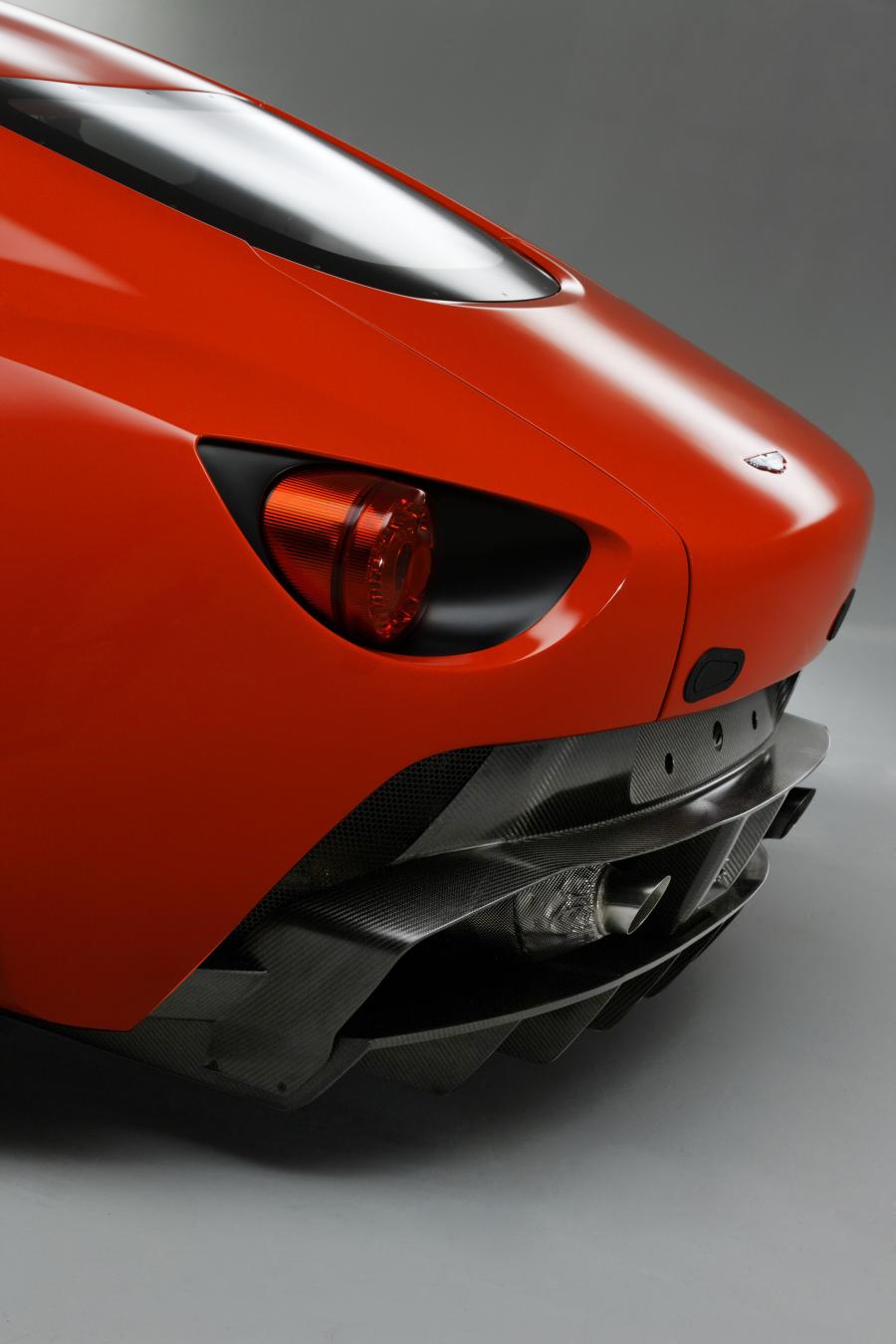 Детали экстерьера Aston Martin V12 Zagato Concept 2011 года  (фото 4 из 14)